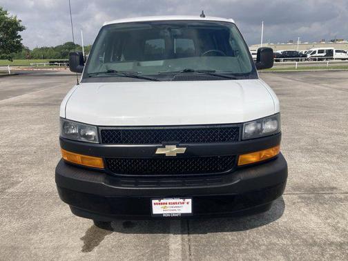 2019 Chevrolet Express 2500 LS