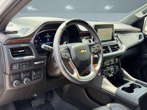 Iridescent Pearl Tricoat 2023 Chevrolet Tahoe 2WD High Country