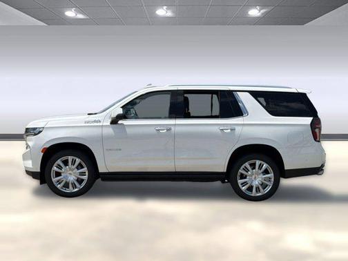 Iridescent Pearl Tricoat 2023 Chevrolet Tahoe 2WD High Country