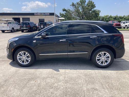 2025 Cadillac XT5 Luxury