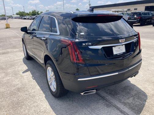 2025 Cadillac XT5 Luxury