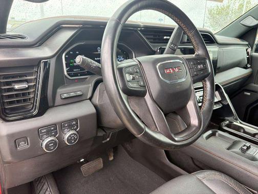 2024 GMC Sierra 2500 AT4