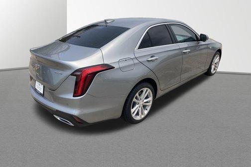 2025 Cadillac CT4 Luxury