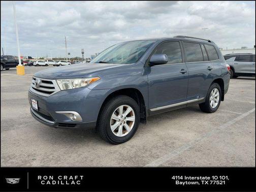 2013 Toyota Highlander SE