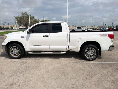 2012 Toyota Tundra Grade