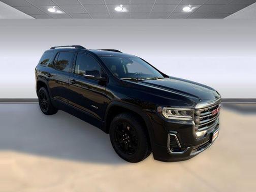 2023 GMC Acadia AWD AT4