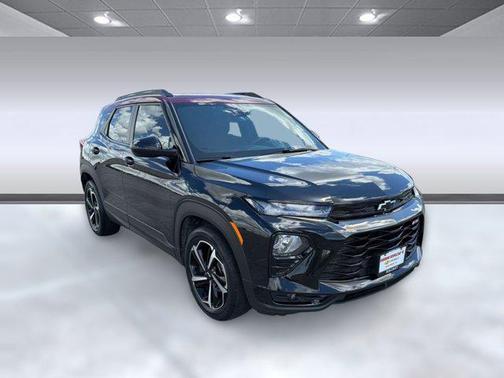 Mosaic Black Metallic 2021 Chevrolet Trailblazer RS