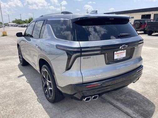 2025 Chevrolet Traverse High Country