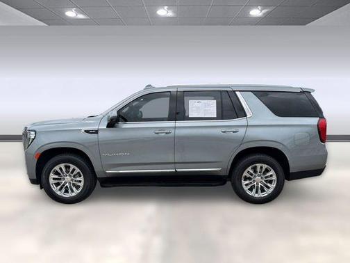 Sterling Metallic 2023 GMC Yukon SLT