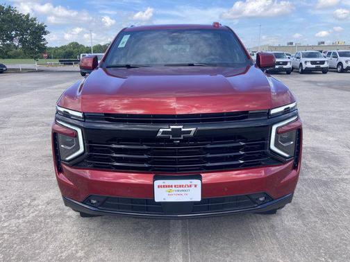 2025 Chevrolet Suburban RST