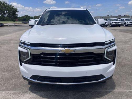 2025 Chevrolet Tahoe LS