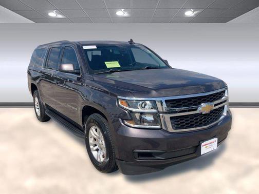 2017 Chevrolet Suburban LS