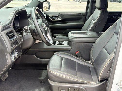 Summit White 2024 GMC Yukon SLT
