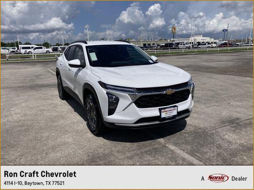 2025 Chevrolet Trax LT