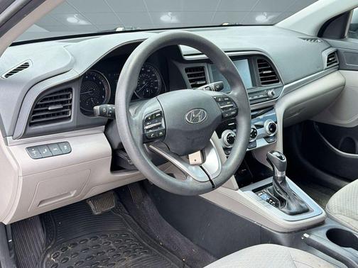 Galactic Gray 2019 Hyundai ELANTRA SEL