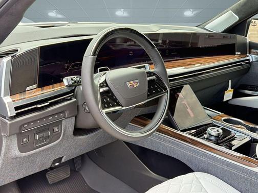 Vibrant White Tricoat 2026 Cadillac Escalade Sport Platinum