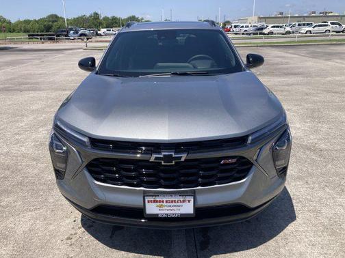 2025 Chevrolet Trax FWD 2RS