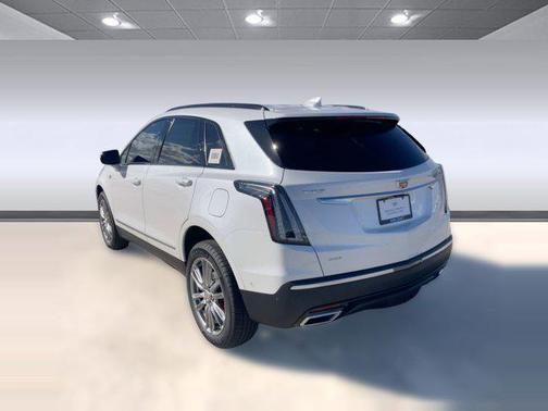 2026 Cadillac XT5 Sport