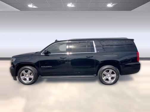 2017 Chevrolet Suburban LT