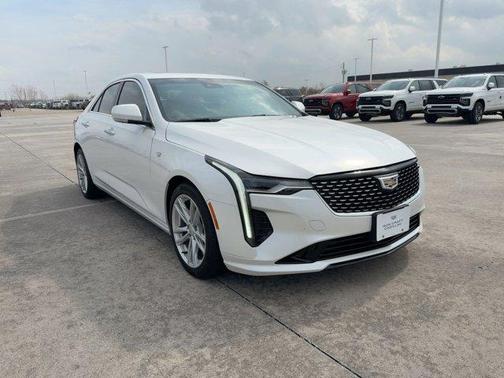 2024 Cadillac CT4 Luxury