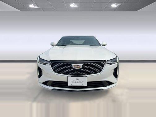 2024 Cadillac CT4 Luxury