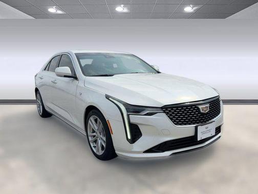 2024 Cadillac CT4 Luxury