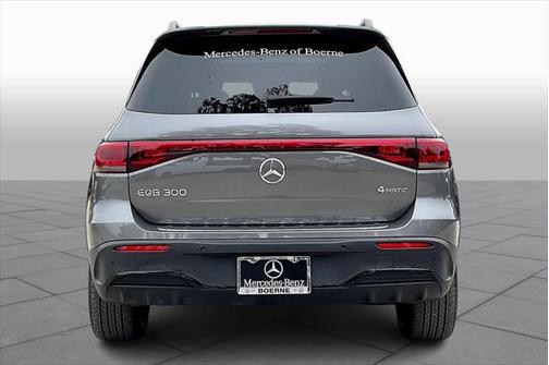 2023 Mercedes-Benz EQB 300 4MATIC