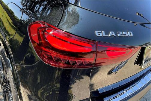 2025 Mercedes-Benz GLA 250 4MATIC