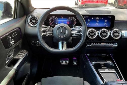 2025 Mercedes-Benz GLB 250 Base