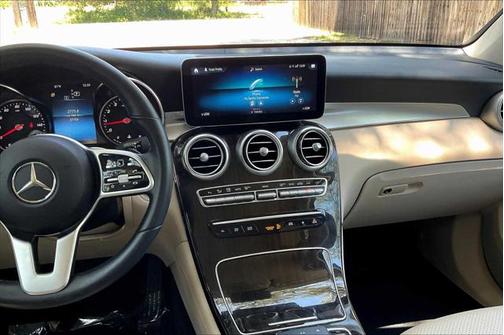 2022 Mercedes-Benz GLC 300 Base