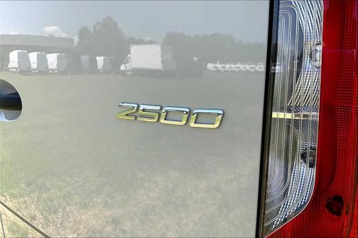 2025 Mercedes-Benz Sprinter 2500 Standard Roof
