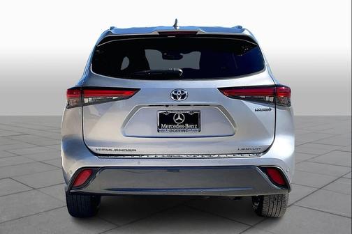 2021 Toyota Highlander Hybrid Limited