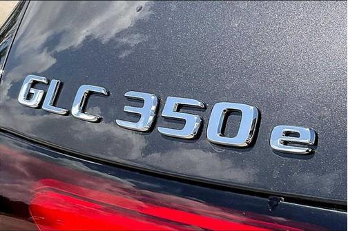 2025 Mercedes-Benz GLC 350e Base
