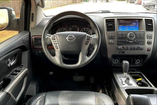 2015 Nissan Armada Platinum