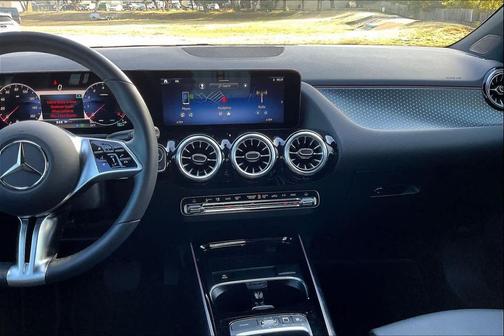 2025 Mercedes-Benz GLA 250 4MATIC