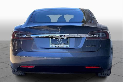 2021 Tesla Model S Long Range