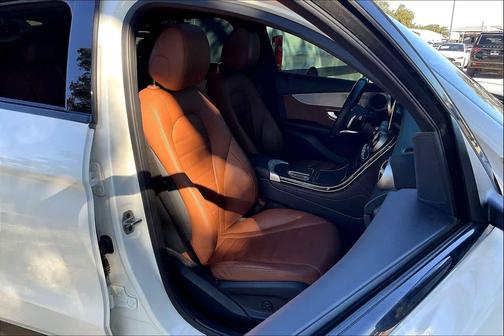 2021 Mercedes-Benz GLC 300 4MATIC Coupe