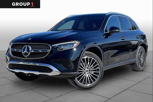 040/Black 2026 Mercedes-Benz GLC 300 Base