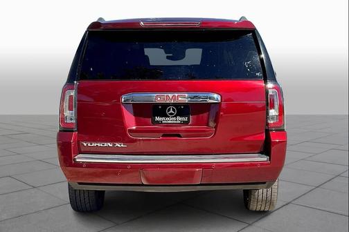 2016 GMC Yukon XL Denali