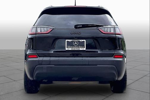 Diamond Black Crystal Pearlcoat 2020 Jeep Cherokee Altitude