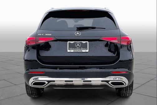 Black 2026 Mercedes-Benz GLC 300 Base