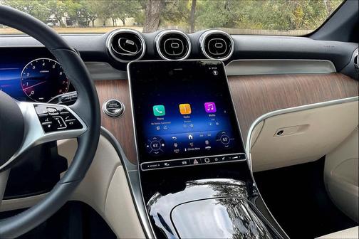 2025 Mercedes-Benz GLC 300 Base