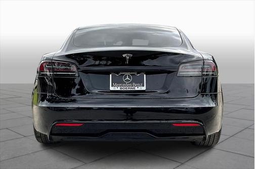 2022 Tesla Model S Dual Motor All-Wheel Drive