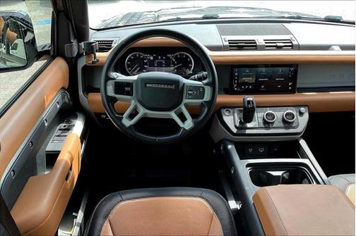 2023 Land Rover Defender 110 X-Dynamic SE