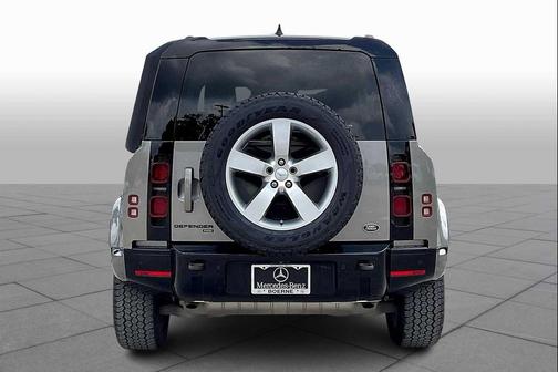 2023 Land Rover Defender 110 X-Dynamic SE
