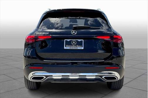 2025 Mercedes-Benz GLC 300 Base