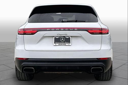 WHITE 2020 Porsche Cayenne Cayenne