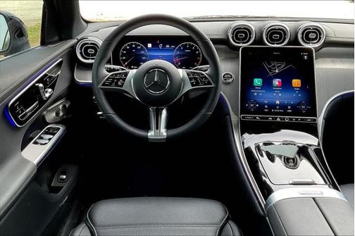 2025 Mercedes-Benz GLC 300 4MATIC