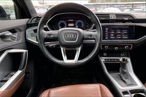 2020 Audi Q3 45 Premium
