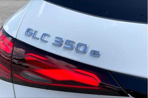 2025 Mercedes-Benz GLC 350e Base